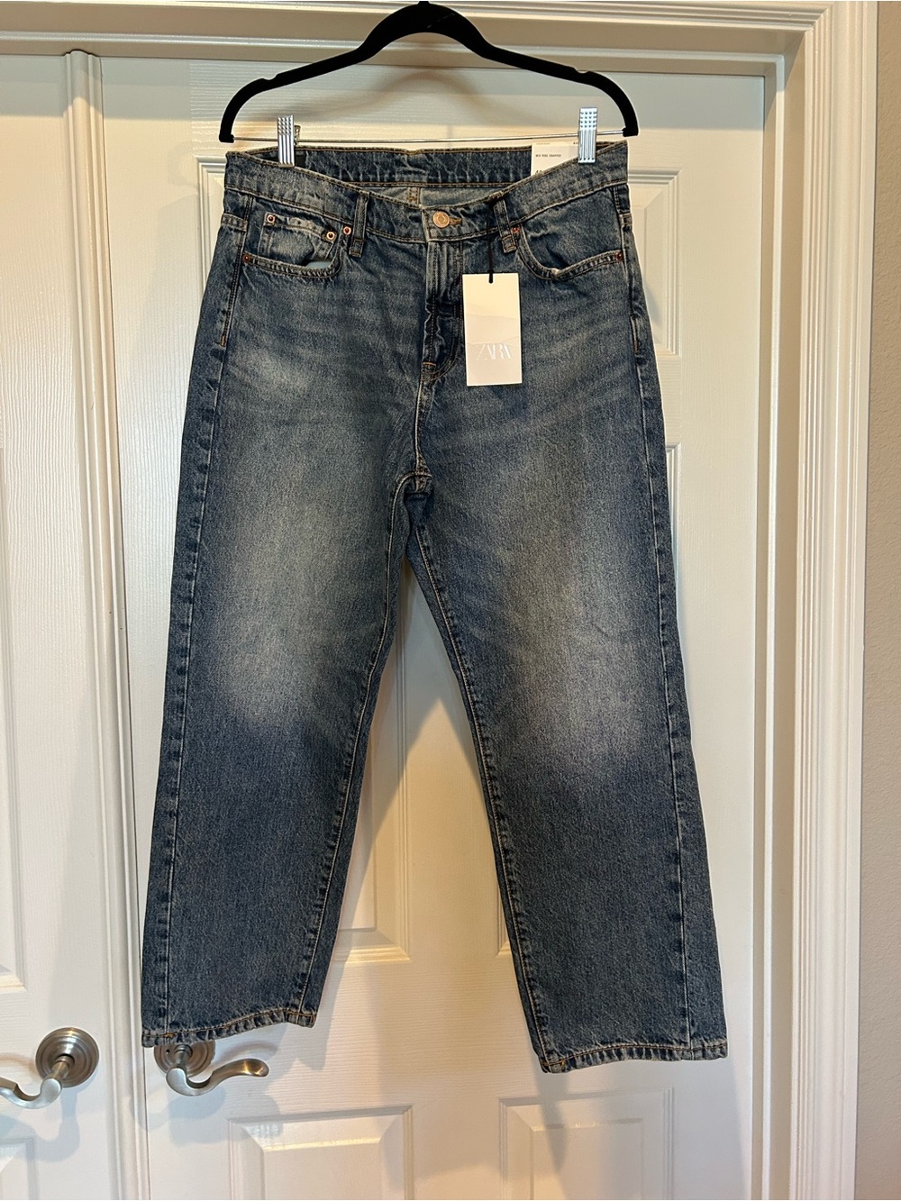 ZARA Mid Rise Cropped, Sz 8, NWT